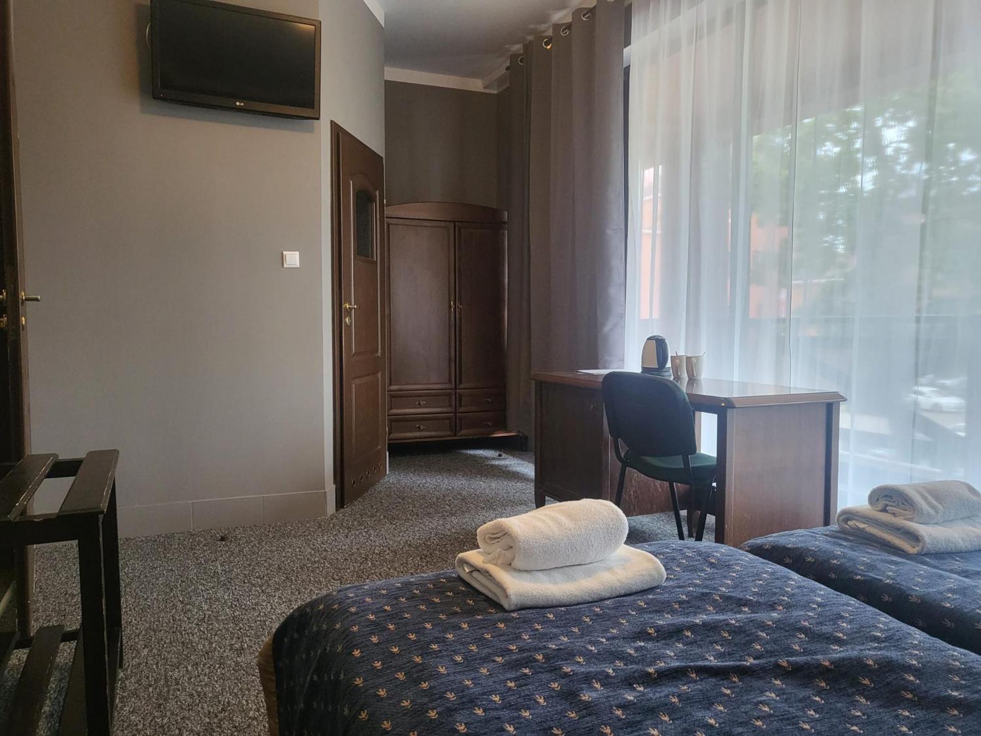 Hostel Bialoleka - Darmowy Parking, Szybkie Wifi! Varsovia Exterior foto